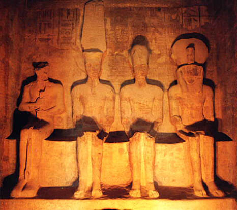 SANTUÁRIO EM ABU SIMBEL