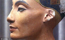 BUSTO DE NEFERTITI